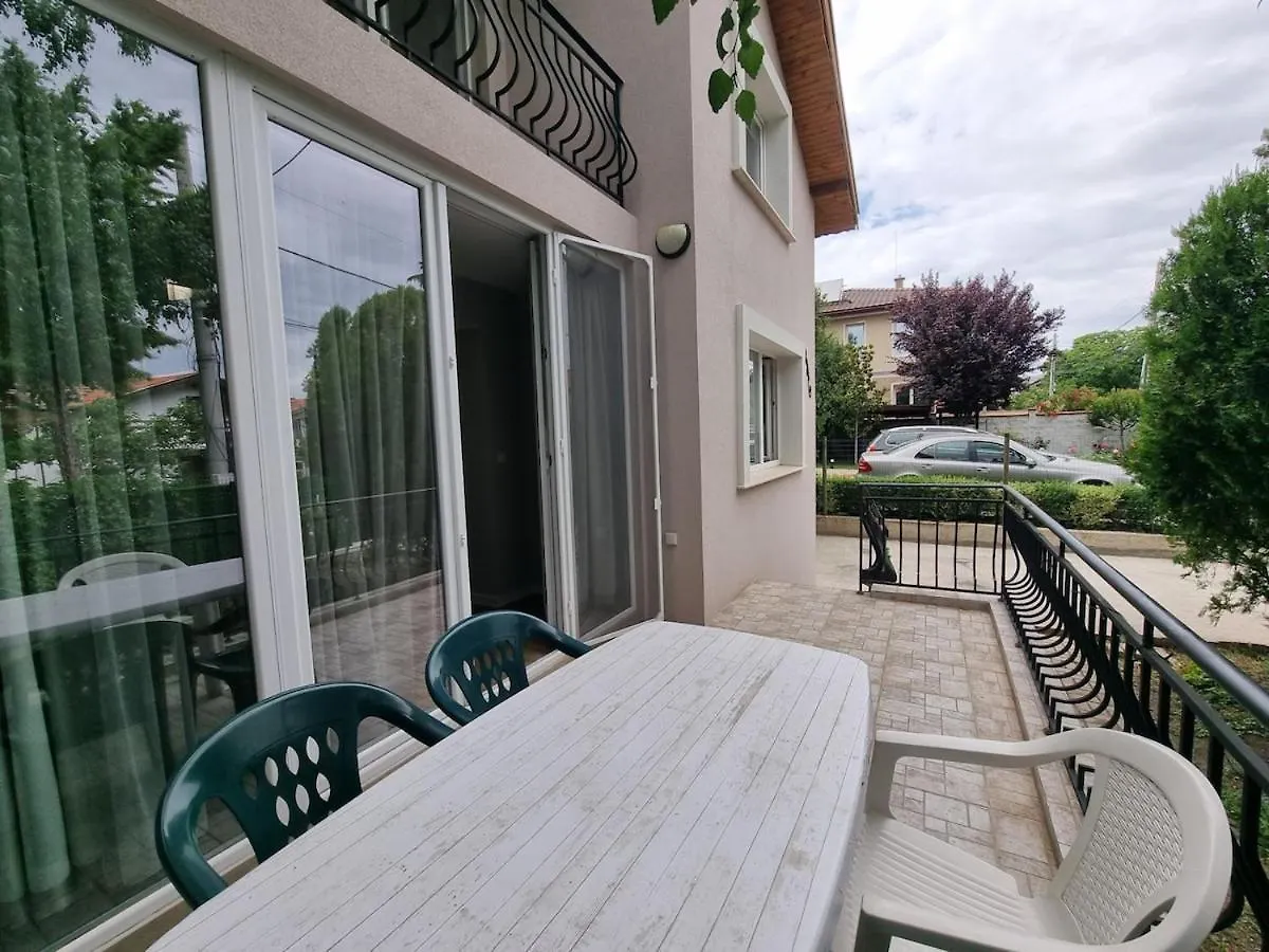 בורגאס Relax & Spa-House Near Therma Numera וילה