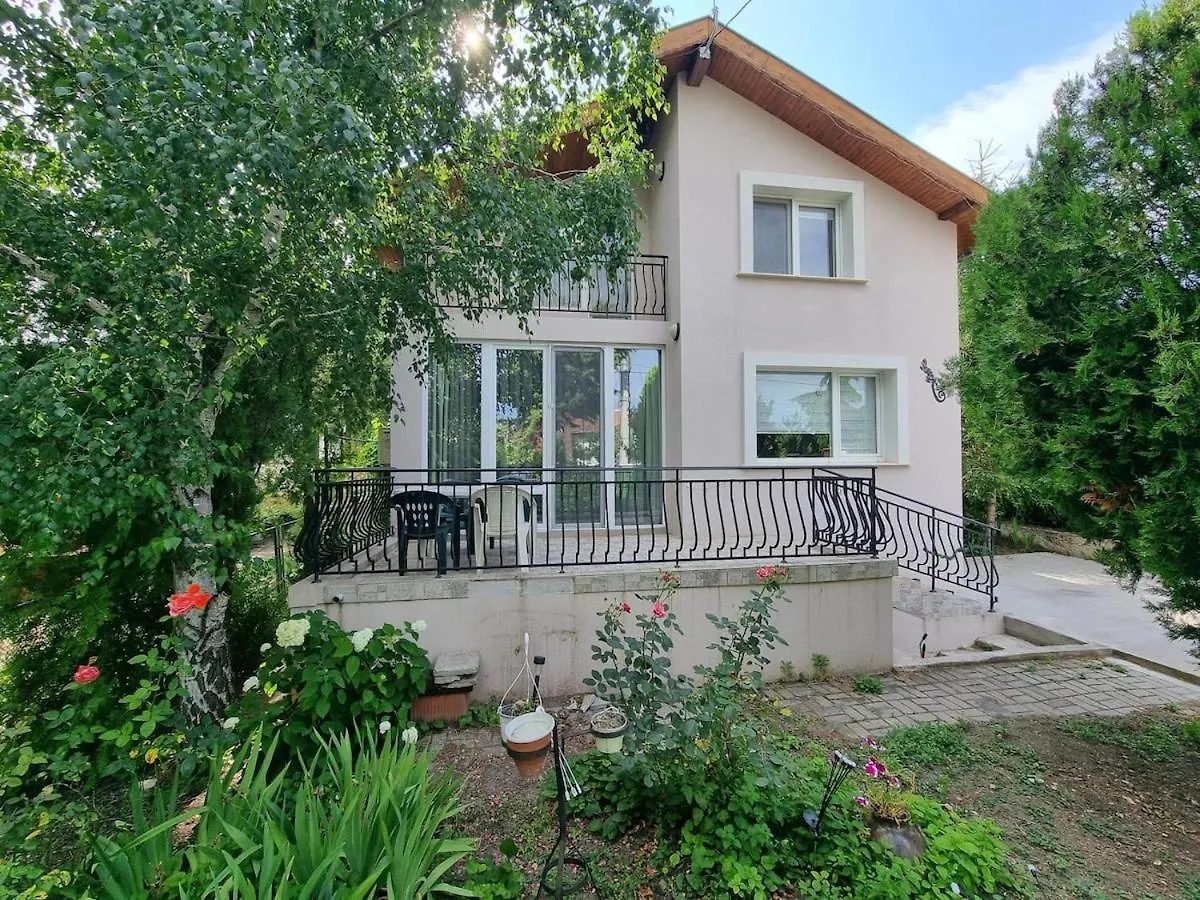 וילה בורגאס Relax & Spa-House Near Therma Numera